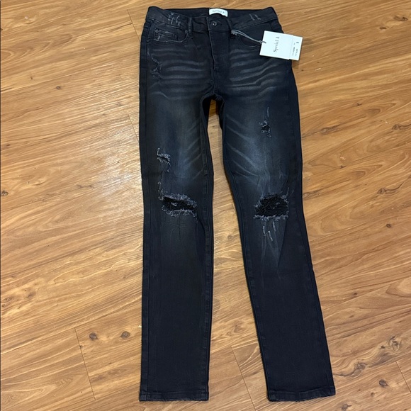 ☃️BOGO50%☃️ 🆕🖤SPECIAL A: BLACK Mid Rise Skinny Distressed Jeans 9/28 - Picture 7 of 14